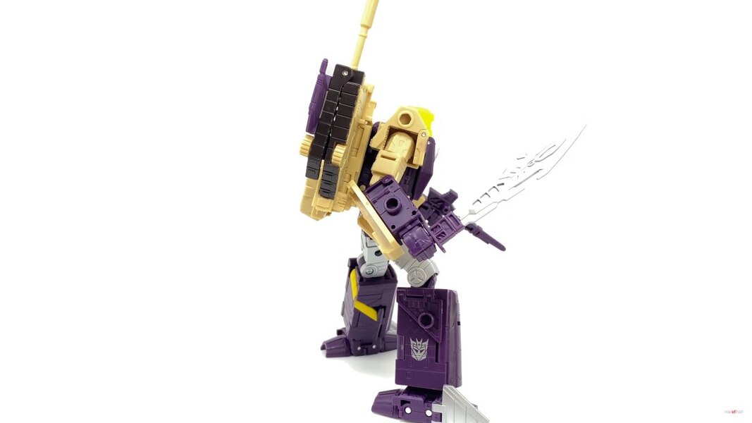 Transformers Legacy Blitzwing First Look In Hand Image  (22 of 61)
